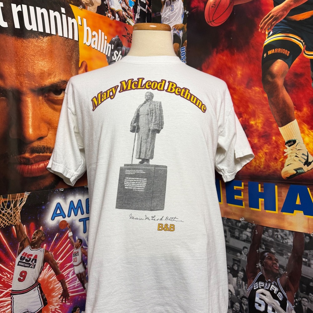 Vintage Y2K Mary McLeod Bethune Black History Statue HBCU T Shirt Sz Large